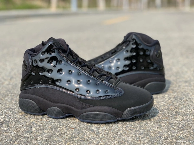 Air Jordan 414571-012 Gown 13 and Cap Retro 1216